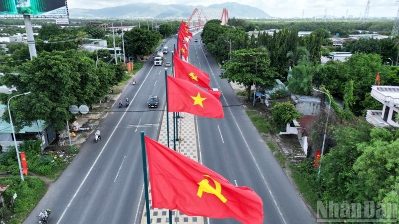 Thành phố Hồ Chí Minh trong những ngày hướng tới Đại hội Đảng bộ Thành phố lần thứ I 2025 - 2030. di.jpg