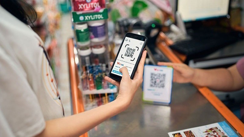 Thanh toán không dùng tiền mặt ngày càng phổ biến trong đời sống kinh tế, xã hội. tien-mat.jpg