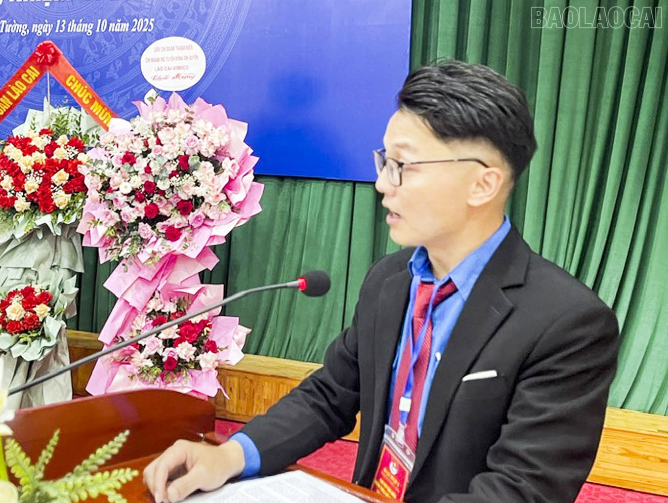 Bí thư Đoàn xã Vù A Hồ khai mạc đại hội. baolaocai-tr_bi-thu-doan-xa-vu-a-ho-khai-mac-dai-hoi.jpg