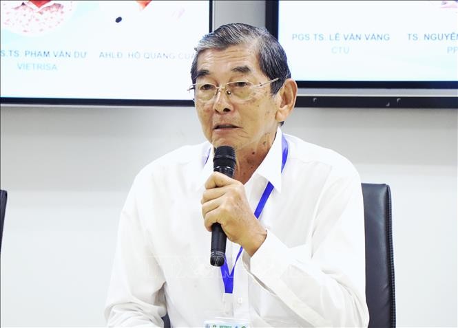 Anh hùng Lao động Hồ Quang Cua chia sẻ kỹ thuật sản xuất lúa, gạo ST25 an toàn.