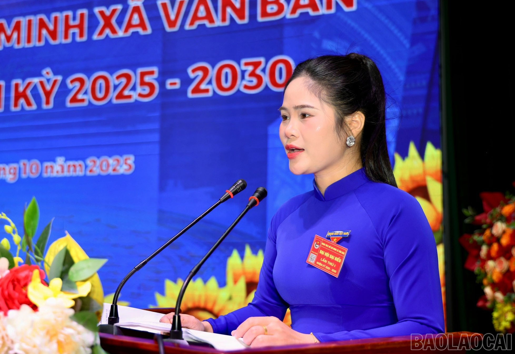 Bí thư Đoàn xã Văn Bàn Lương Kim Huệ phát biểu khai mạc đại hội. baolaocai-br_dc-luong-kim-hue-phat-beieur-khai-mac.jpg