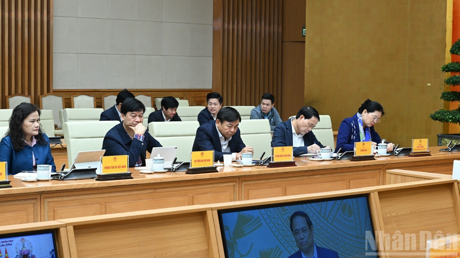 Các đại biểu tham dự hội nghị.