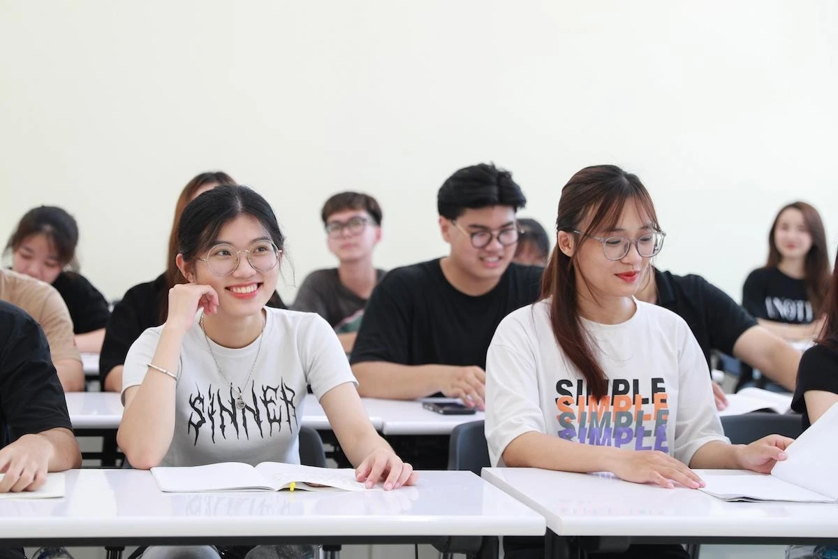 Sinh viên đại học.