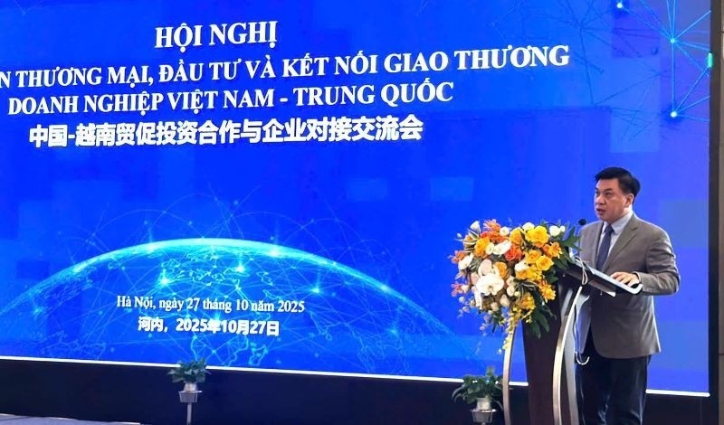 Ông Lê Hoàng Tài, Phó Cục trưởng Xúc tiến thương mại, Bộ Công thương. viet-trung.jpg