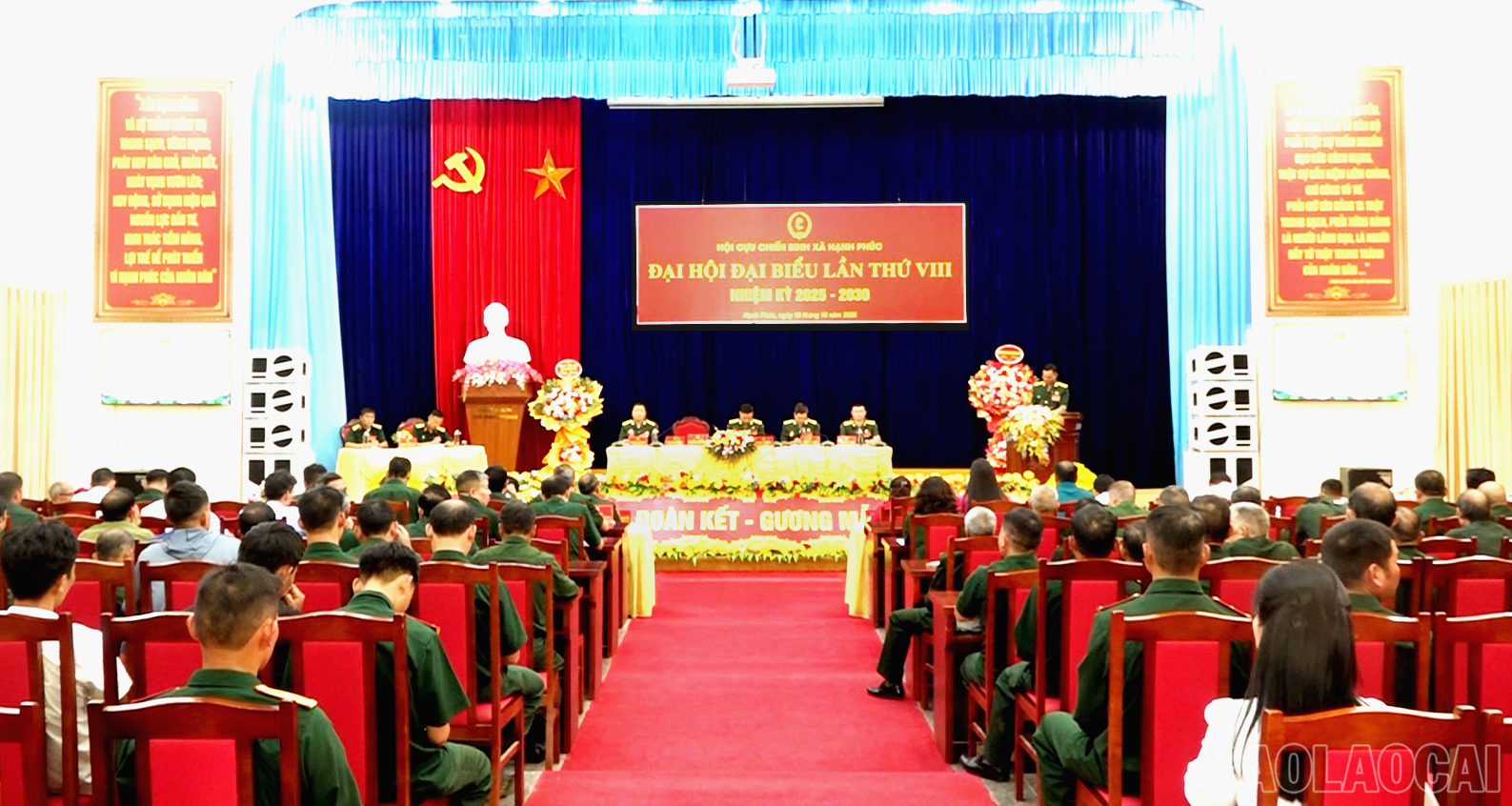 Quang cảnh đại hội. baolaocai-br_toan-canh-dai-hoi.png