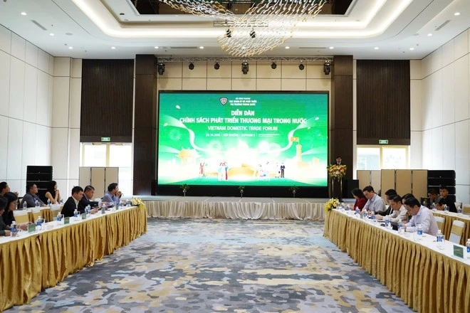 Các đại biểu tham gia Diễn đàn Chính sách phát triển thương mại trong nước năm 2025.