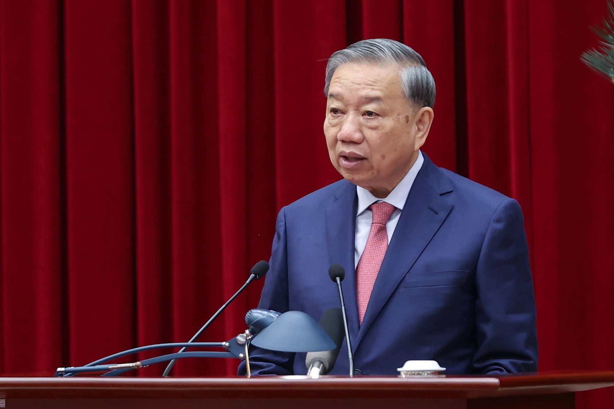 Tổng Bí thư Tô Lâm phát biểu khai mạc Hội nghị lần thứ 15 Khóa XIII.