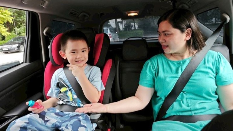 Ủy ban An toàn giao thông quốc gia đã đề xuất cơ quan soạn thảo loại trừ xe kinh doanh vận tải và xe vận tải công cộng, chỉ áp dụng quy định này với xe cá nhân.