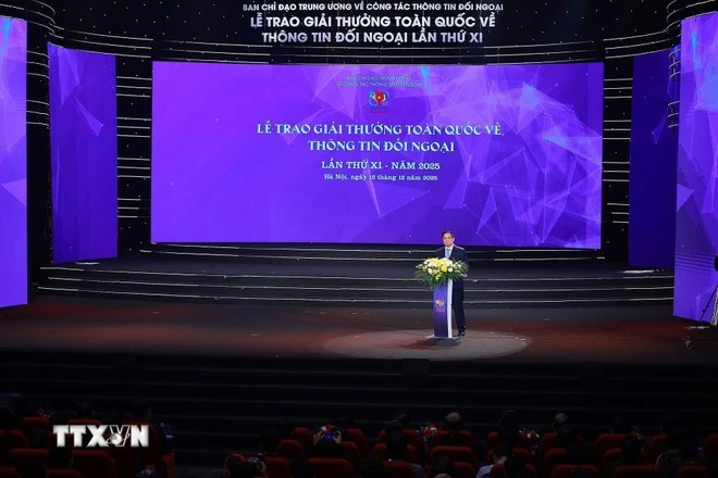 Thủ tướng Phạm Minh Chính phát biểu chỉ đạo tại Lễ trao Giải thưởng toàn quốc về Thông tin Đối ngoại lần thứ XI. (Ảnh: Dương Giang/TTXVN)