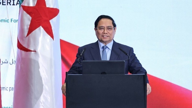 Thủ tướng Phạm Minh Chính phát biểu ý kiến tại Diễn đàn Kinh tế Việt Nam-Algeria.
