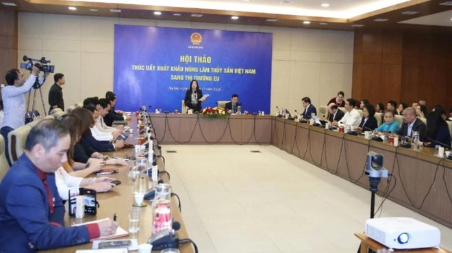 Toàn cảnh hội thảo.