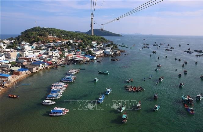 Đảo ngọc của Việt Nam quyến rũ du khách trong và ngoài nước. Ảnh: TTXVN