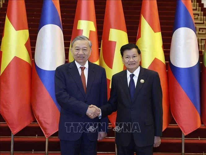 Tổng Bí thư Tô Lâm và Tổng Bí thư, Chủ tịch nước Lào Thongloun Sisoulith đồng chủ trì Cuộc gặp cấp cao giữa Đảng Cộng sản Việt Nam và Đảng Nhân dân Cách mạng Lào.