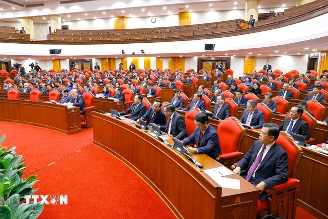 Toàn cảnh ngày làm việc đầu tiên Hội nghị Trung ương lần thứ 15, khóa XIII ảnh 6