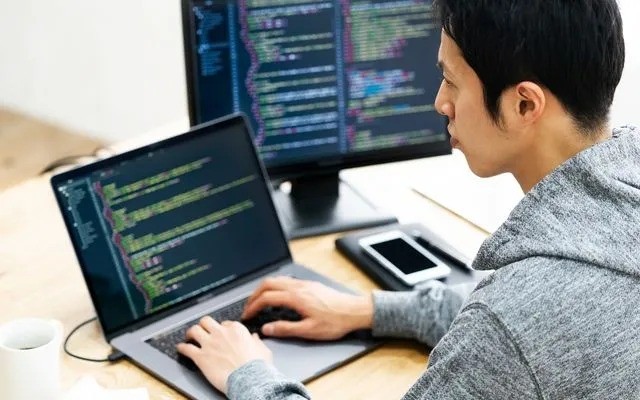 Việt Nam tăng 15 bậc trong bảng xếp hạng Chính phủ điện tử. vn.jpg