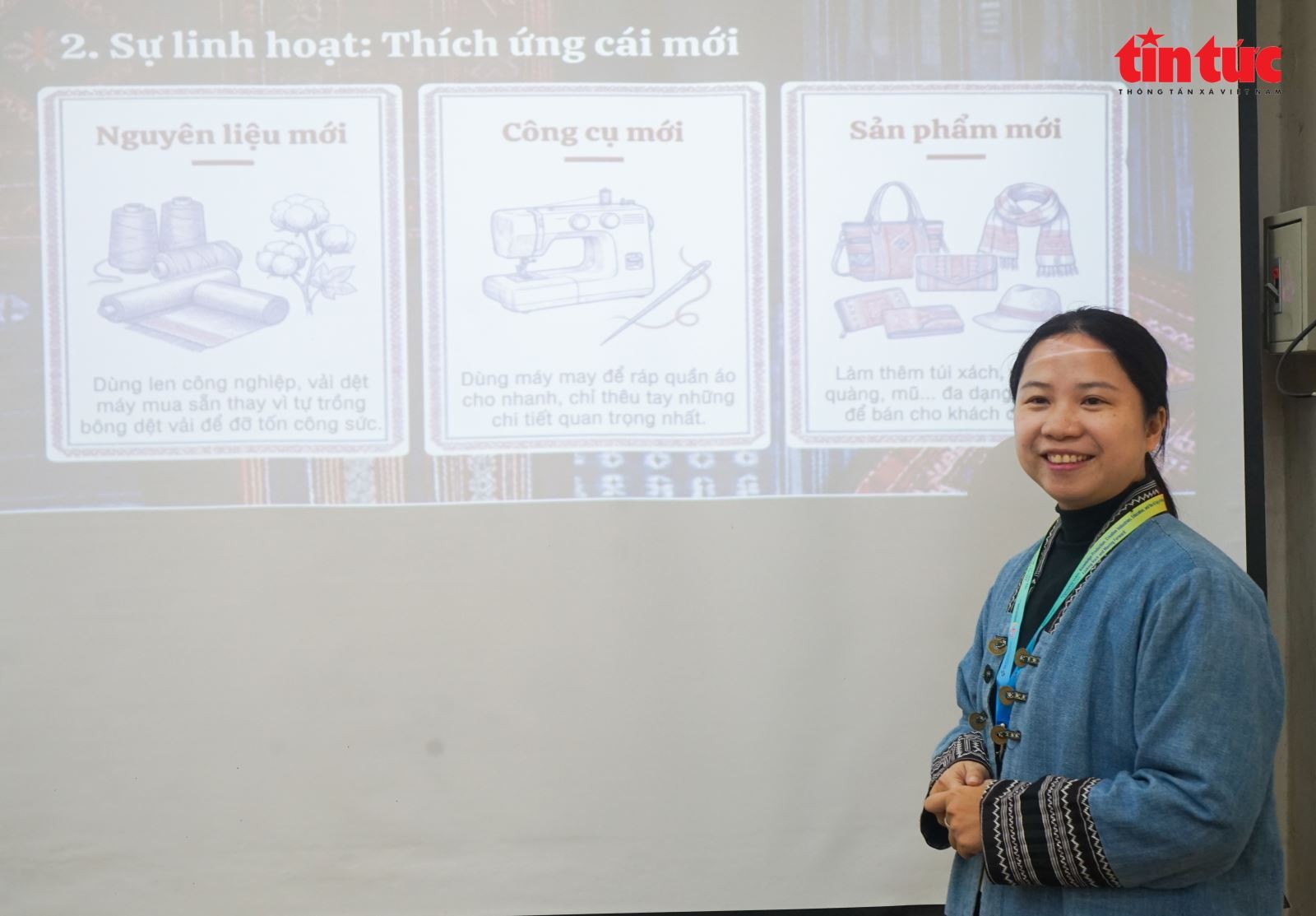 Thạc sĩ Điền Thị Hoa Hồng tâm huyết với văn hoá của các đồng bào dân tộc thiểu số.