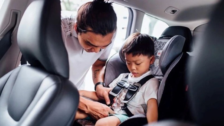 Tiêu chuẩn Việt Nam hiện nay (dưới 10 tuổi và dưới 1,35m) được đánh giá là mức trung bình tiên tiến thế giới đang áp dụng, phù hợp và có tính thực tiễn cao.