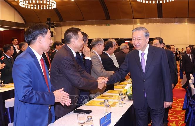 Tổng Bí thư Tô Lâm và các đại biểu tham dự lễ kỷ niệm.