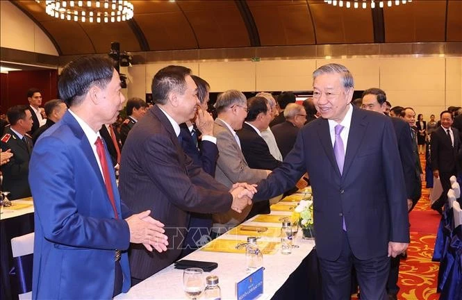 Tổng Bí thư Tô Lâm và các đại biểu tham dự lễ kỷ niệm.