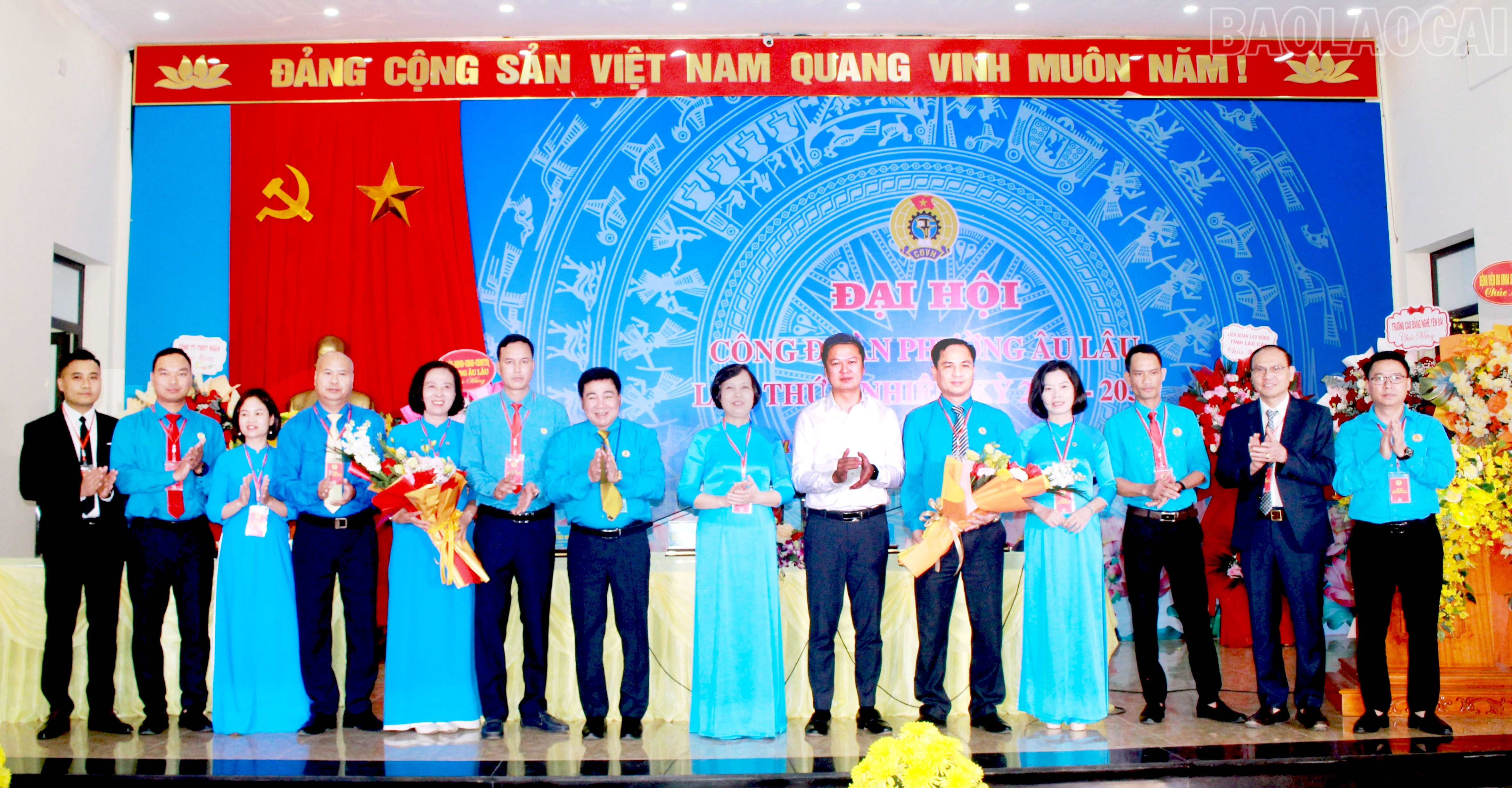 Ban Chấp hành Công đoàn phường Âu Lâu ra mắt đại hội. baolaocai-tr_br-img-2403-6966-6132.jpg