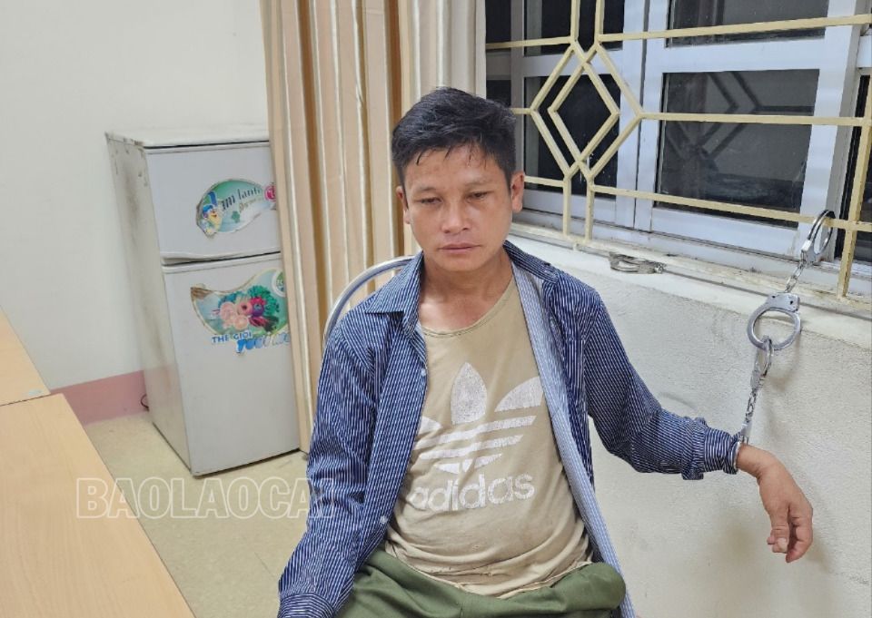 Đối tượng Cháng A Cáo tại cơ quan điều tra. Đối tượng Cháng A Cáo tại cơ quan điều tra.jpg