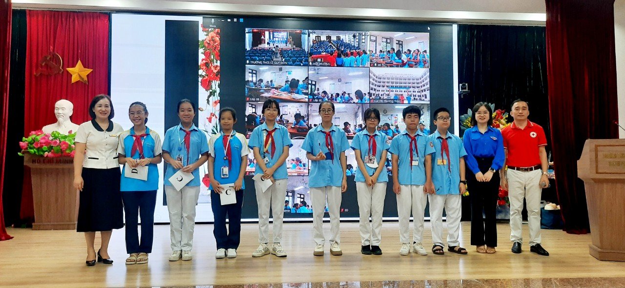 Tham gia các trò chơi. tập huấn 2.jpg