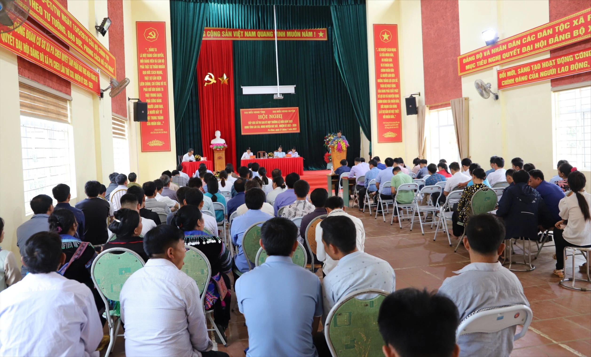 quang canh - Copy.jpg