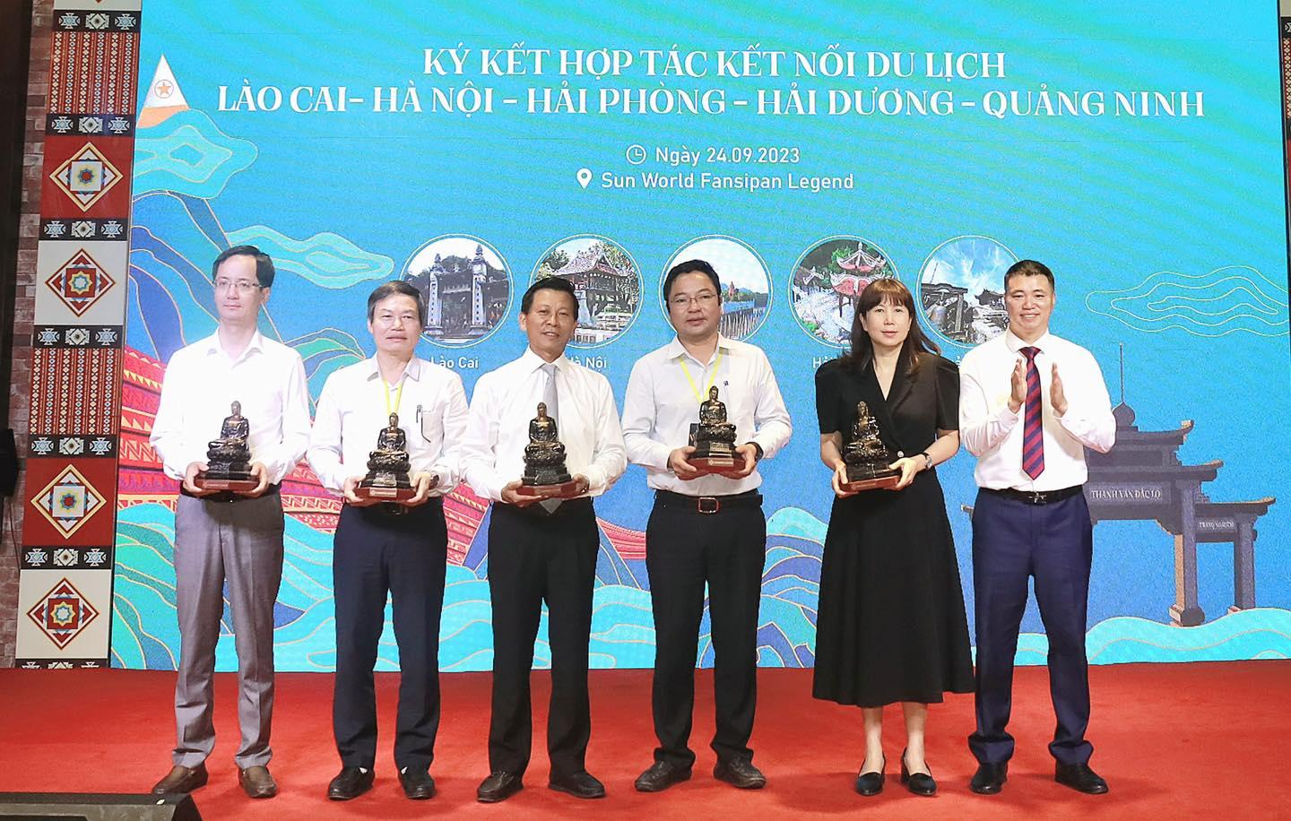 Lễ ký kết được tổ chức tại Sun World Fansipan Legend ngày 24/9. du lịch 1.jpg
