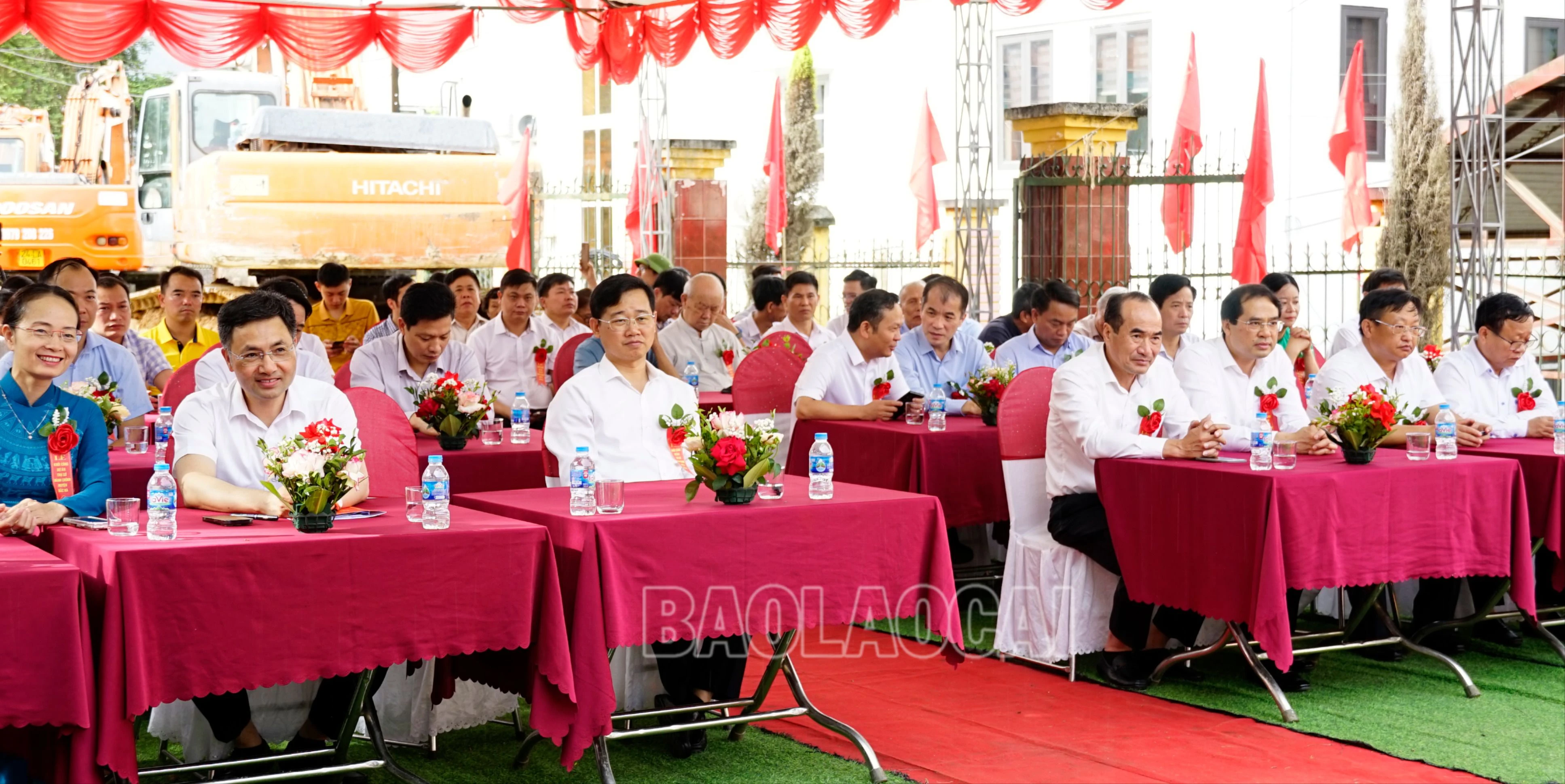 Các đại biểu dự Lễ khởi công.JPG