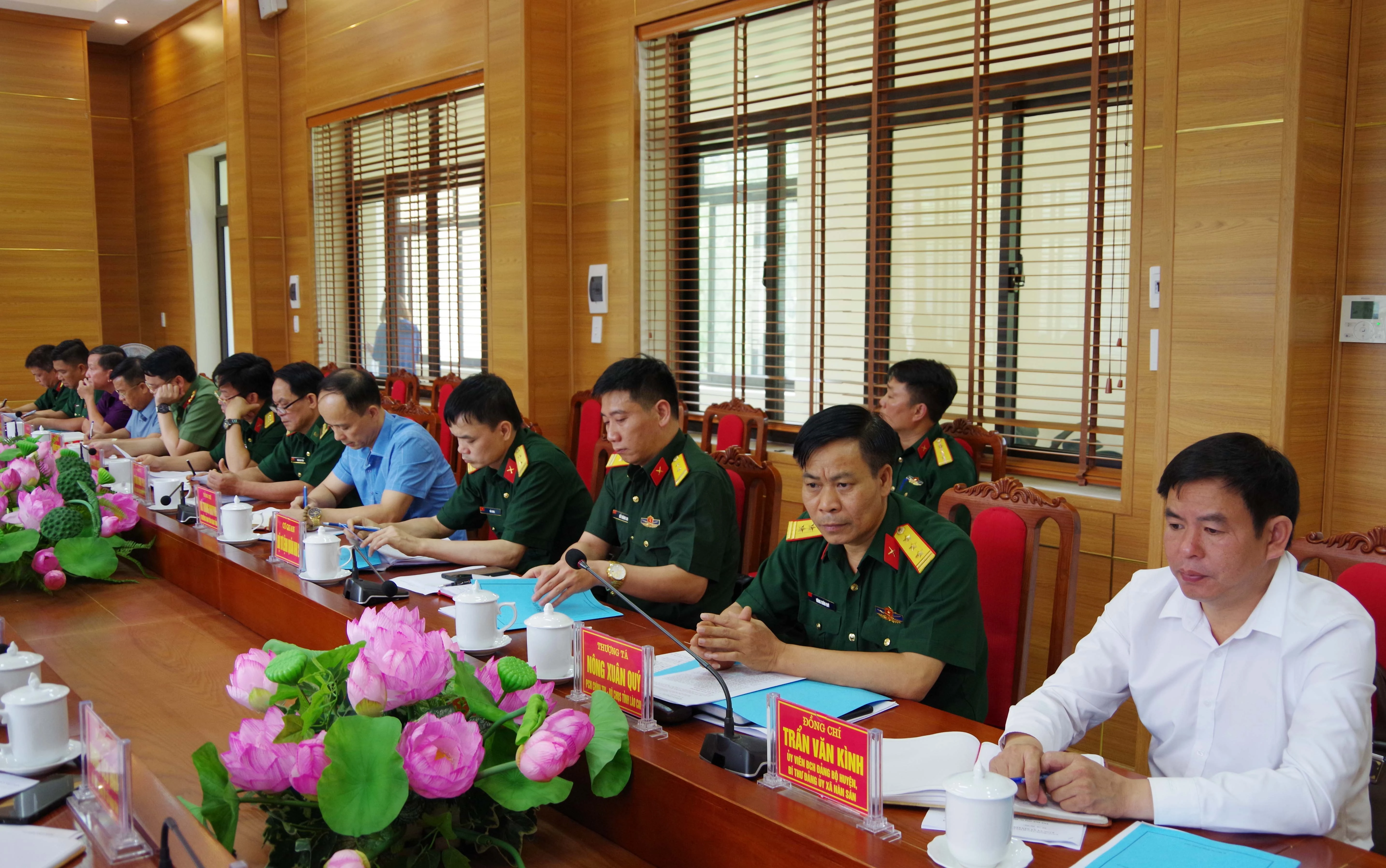 cac dai bieu du Hoi nghi khao sat.JPG