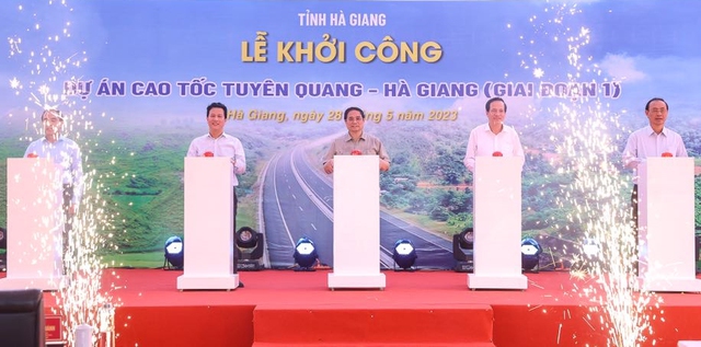Khởi công dự án cao tốc 10.000 tỷ nối Tuyên Quang và Hà Giang - Ảnh 1.