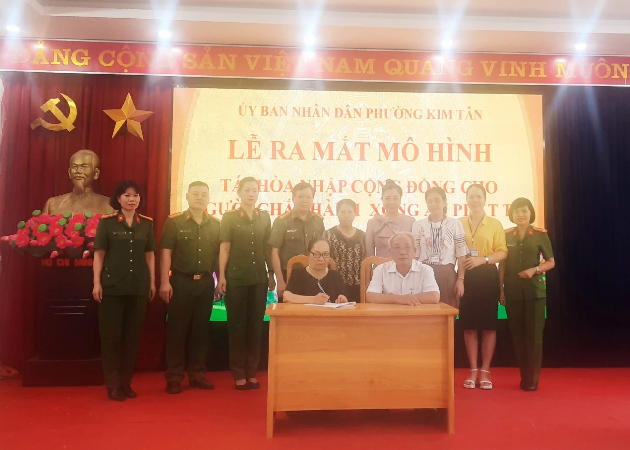 z4498648198999_f4e3bc08bdbdeeaf31d5c5b271e34e37 - Copy.jpg