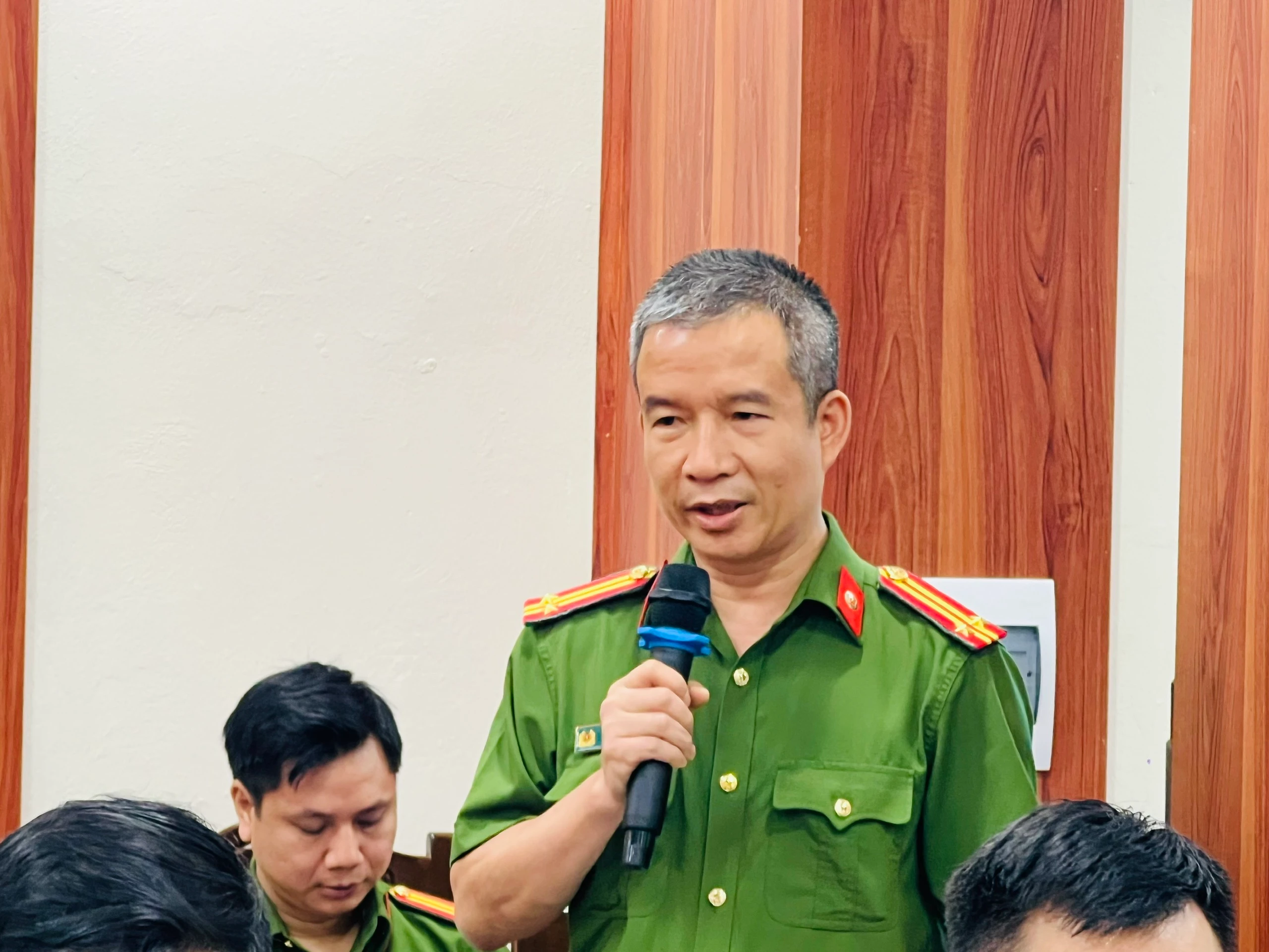 Một số ý kiến phát biểu trao đổi của lực lượng Công an các xã, phường (1).jpg