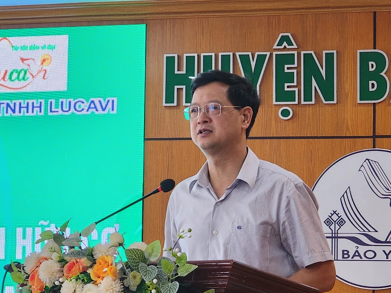 Lãnh đạo Hội nông dân tỉnh Lào Cai phát biểu tại hội nghị.jpg