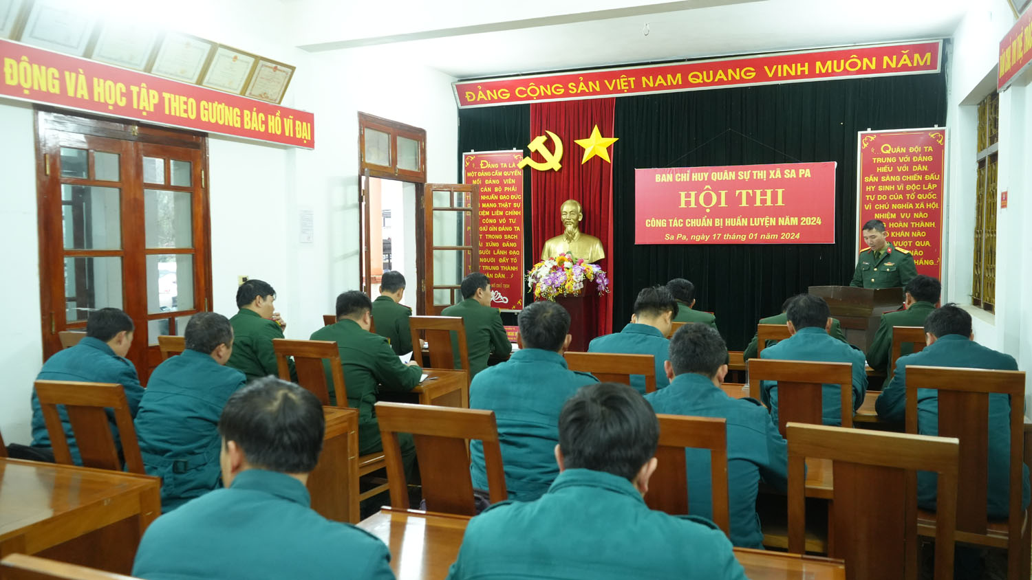 Quang cảnh hội thi. sa-pa-3-8809.jpg