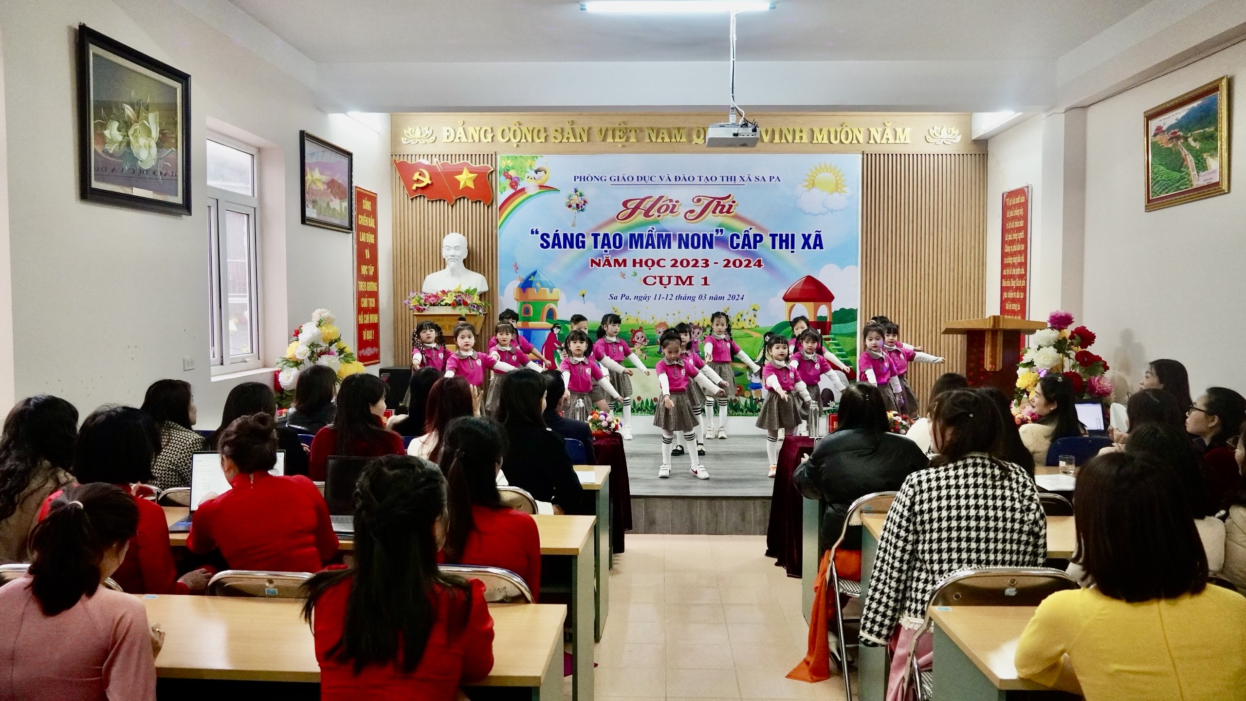 Quang cảnh hội thi. thi mầm non 2.JPG