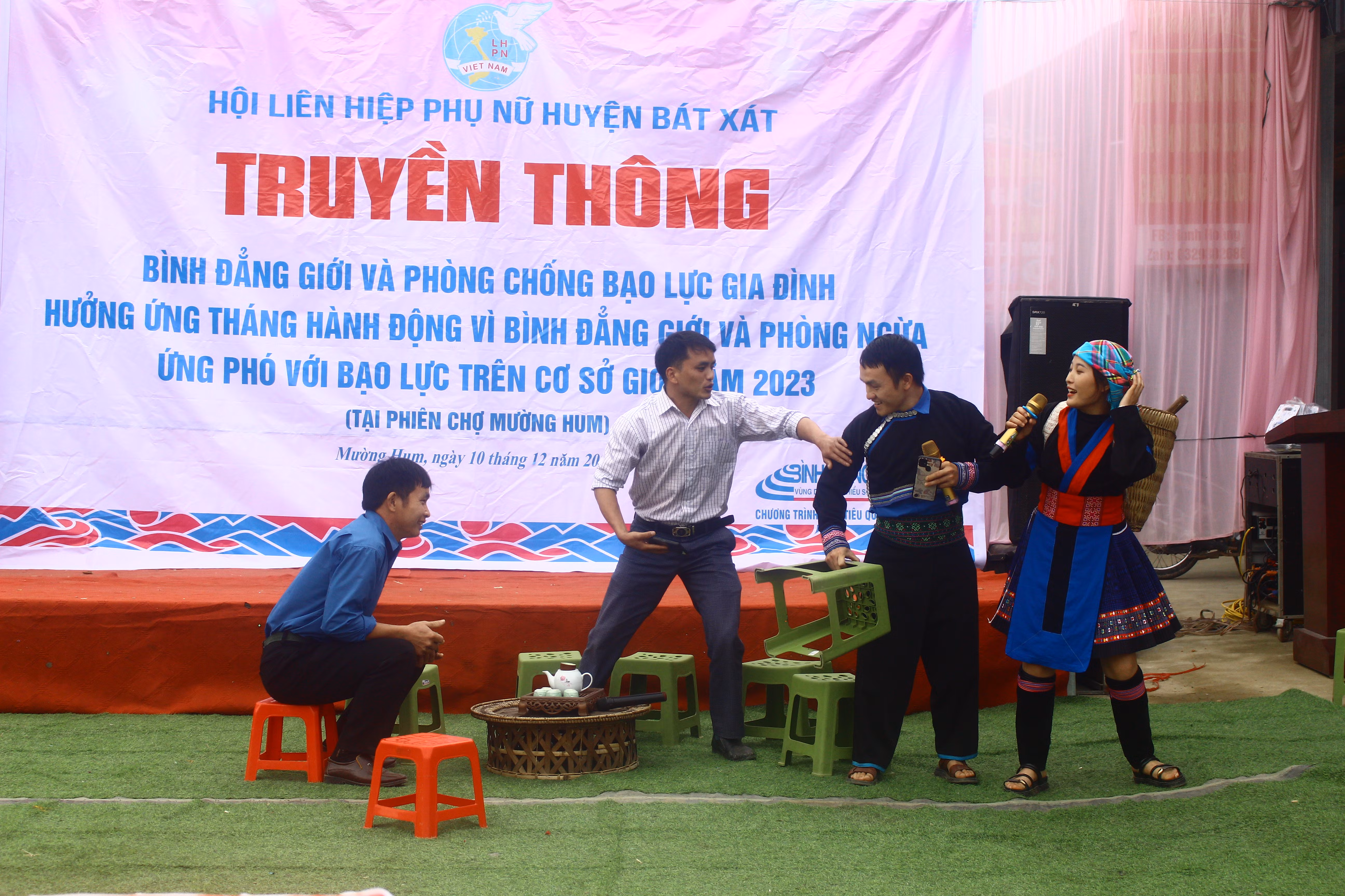 tiểu phẩm 2.JPG
