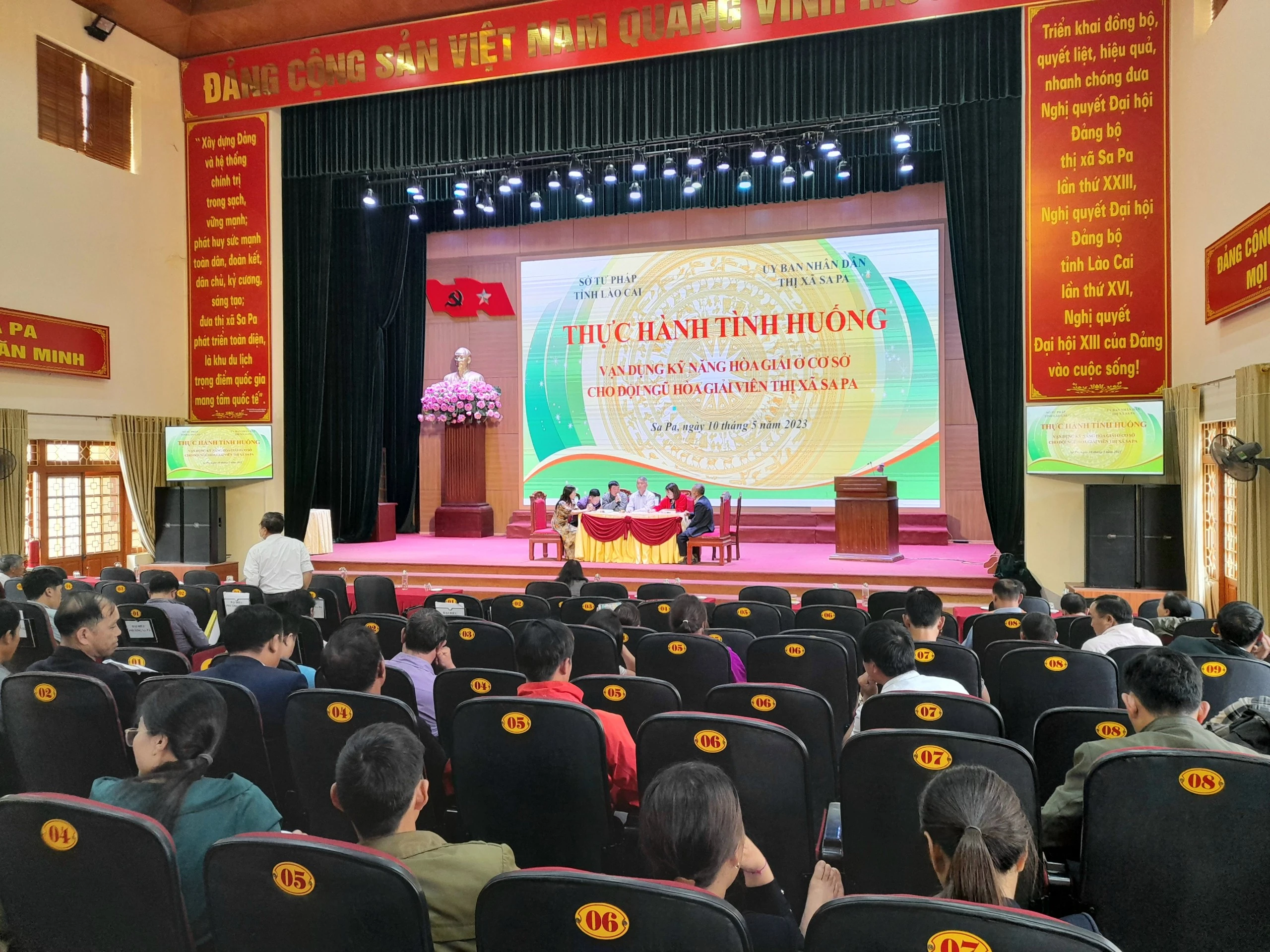 Quang cảnh hội nghị tập huấn.jpg