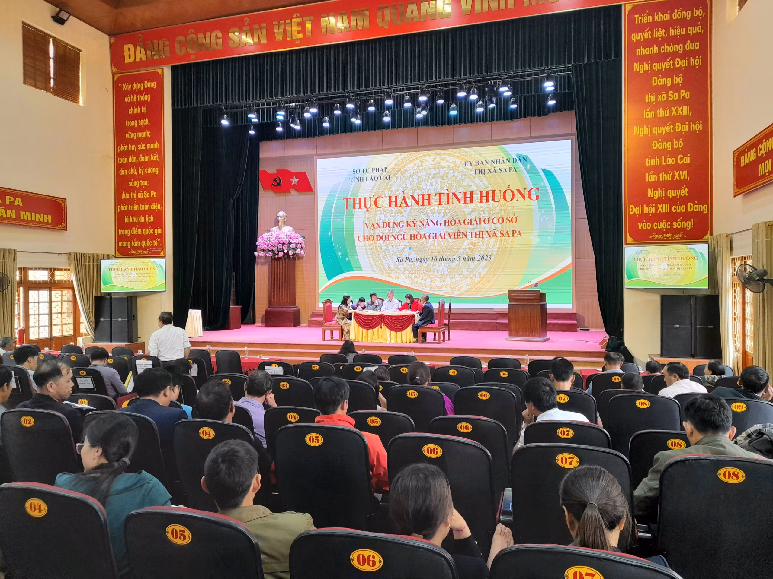 Quang cảnh hội nghị tập huấn.jpg