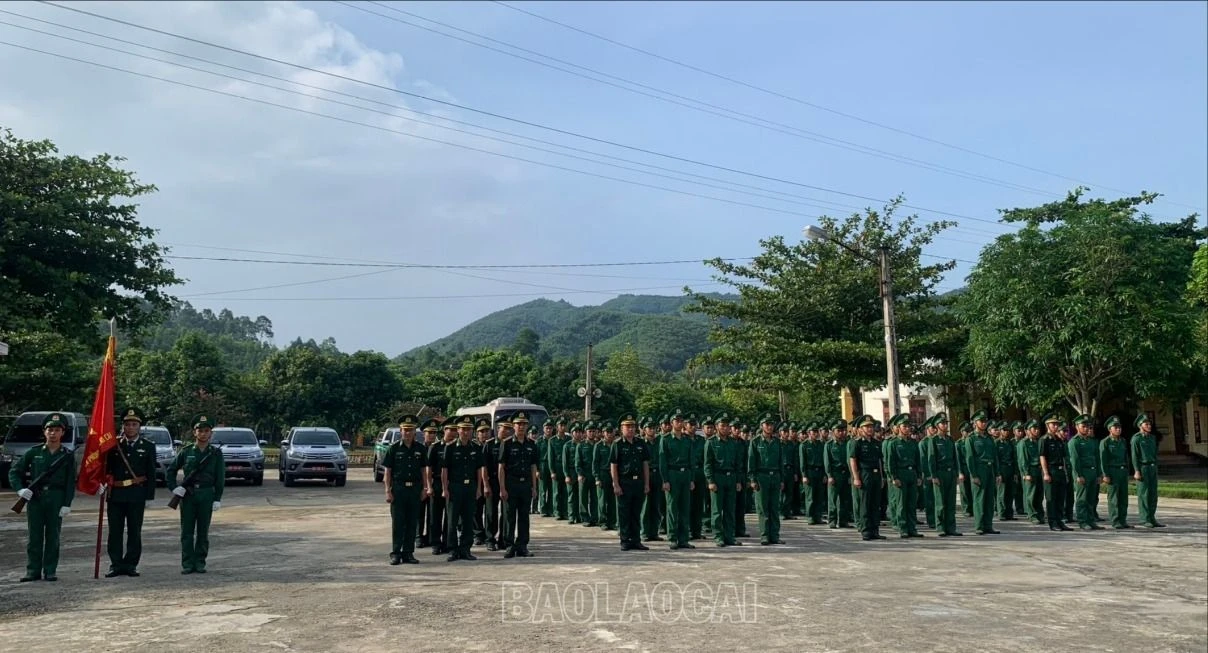 các chiên sĩ mới của BĐBP Lào Cai sẵn sàng lên biên giới nhận nhiệm vụ.jpg