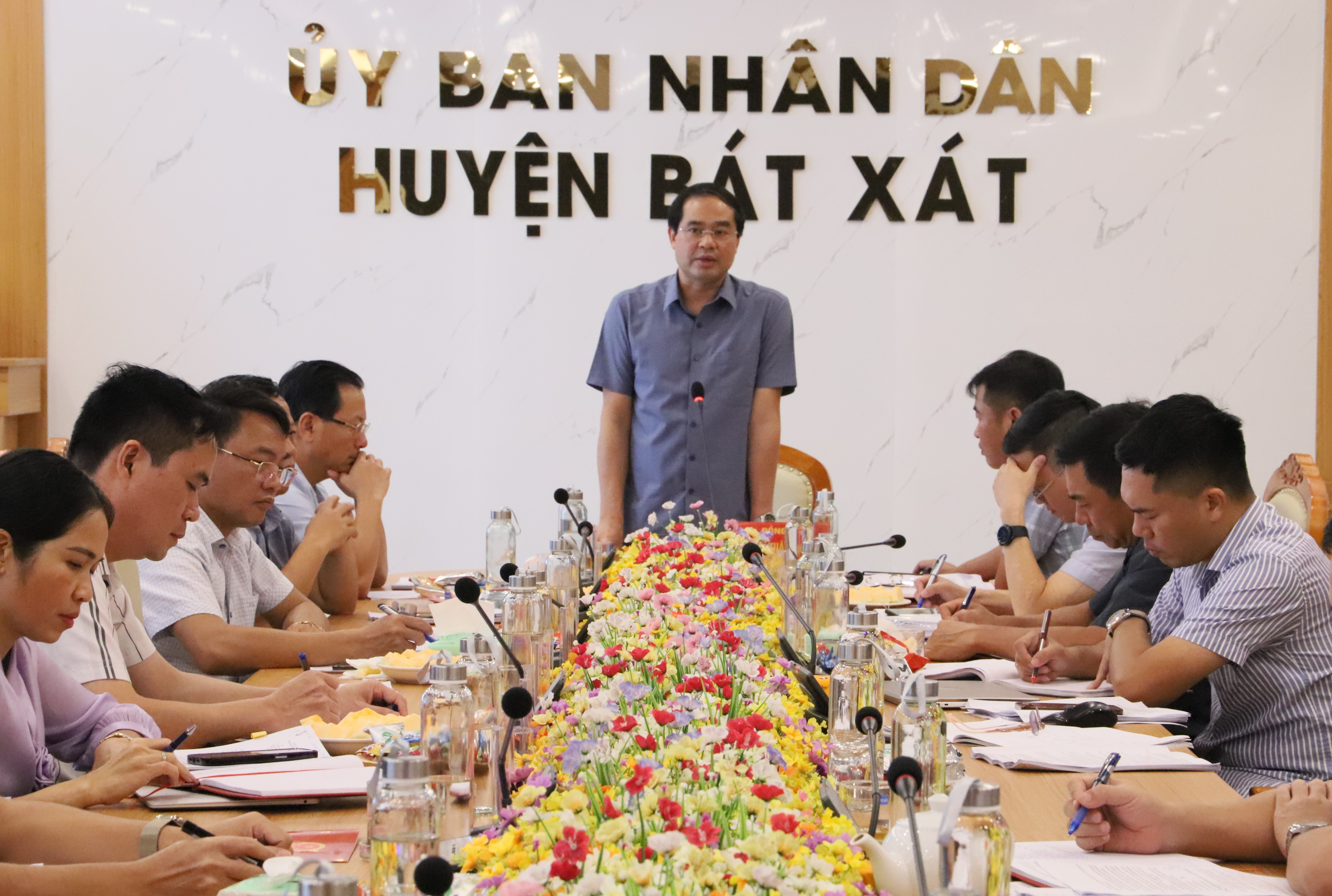 Đồng chí Trịnh Xuân Trường, Phó Bí thư Tỉnh ủy, Chủ tịch UBND tỉnh kết luận buổi làm việc. IMG_3713.JPG