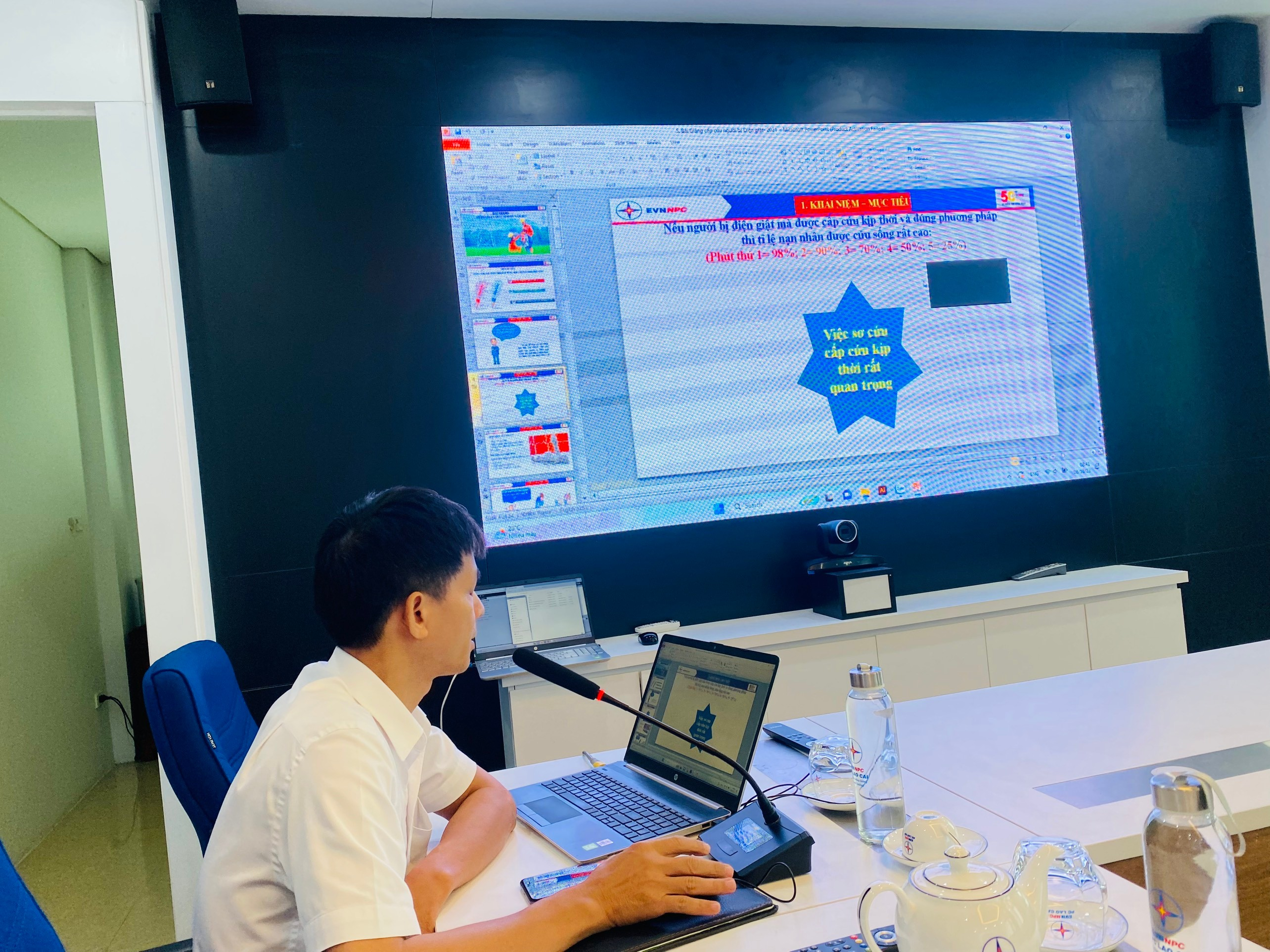 Huấn luyện quy trình an toàn điện và văn hóa doanh nghiệp. điện lực.png