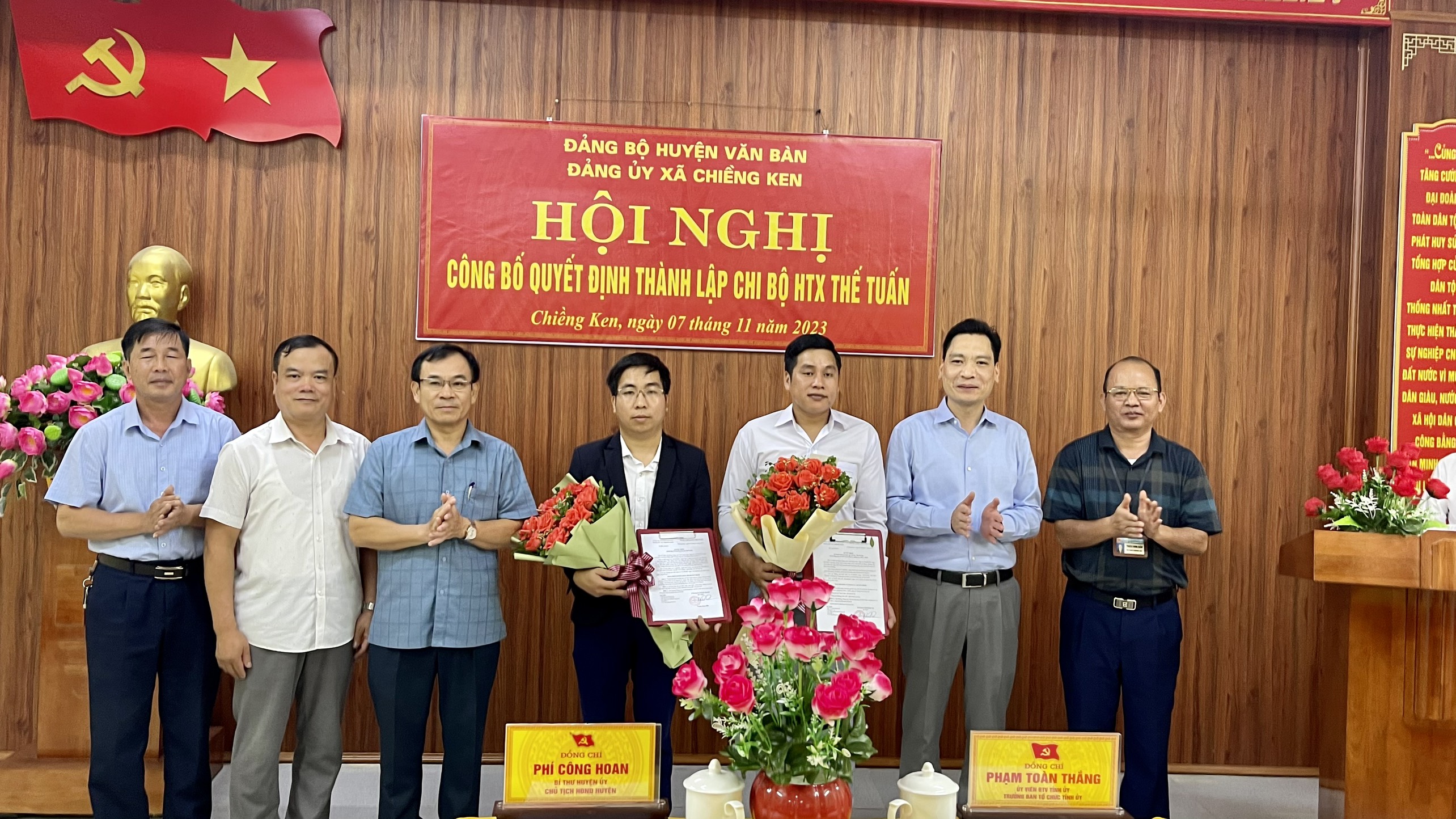 Công bố quyết định thành lập Chi bộ Hợp tác xã Thế Tuấn. anh3.jpg