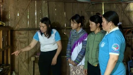 Si Ma Cai: Tuyên truyền lưu động phòng, chống mua bán người tại khu vực biên giới