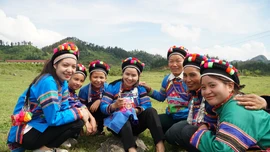Người Phù Lá trên cao nguyên Lùng Phình