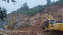 Cảnh báo nguy cơ sạt lở trên Quốc lộ 4D sau nhiều điểm sạt lở liên tiếp