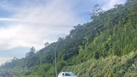Hoàn thành việc mở lối đi tạm qua điểm sạt lở trên Tỉnh lộ 161