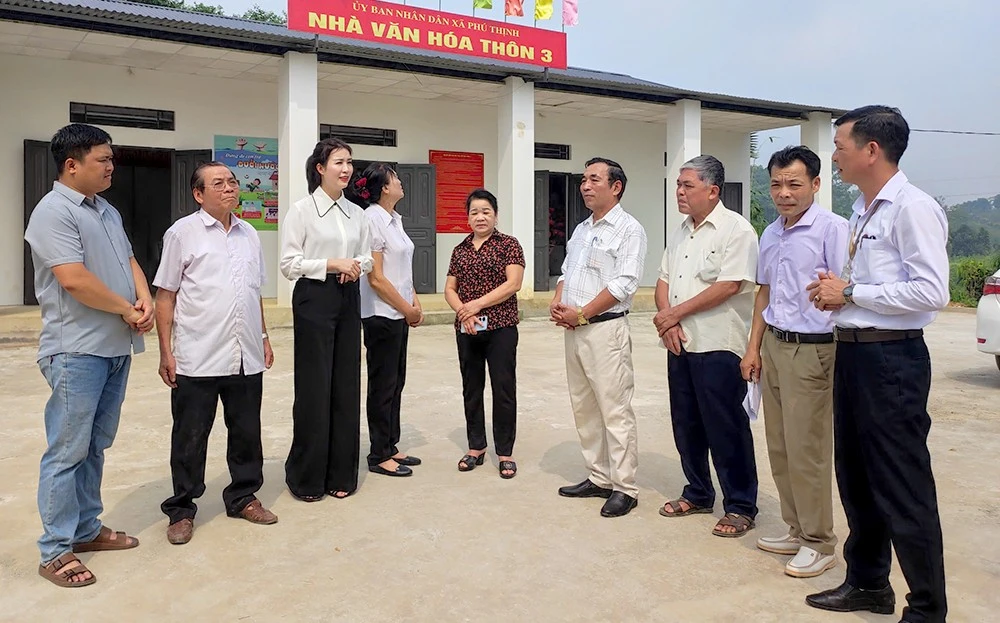 Chi bộ thôn 3 - Đông Văn học tập và làm theo lời Bác ảnh 1
