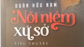 Tiểu thuyết hiện đại đầu tiên viết về người Hà Nhì