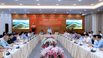 Quyết tâm hoàn thành 4 trường phổ thông nội trú xã biên giới đúng tiến độ, phục vụ khai giảng năm học mới